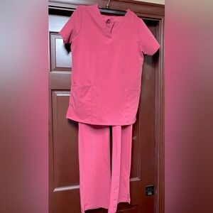 Women’s Mandala Scrub Set 5 Pocket Top and 9 Pocket Cargo Pant Jaipur Pink Color